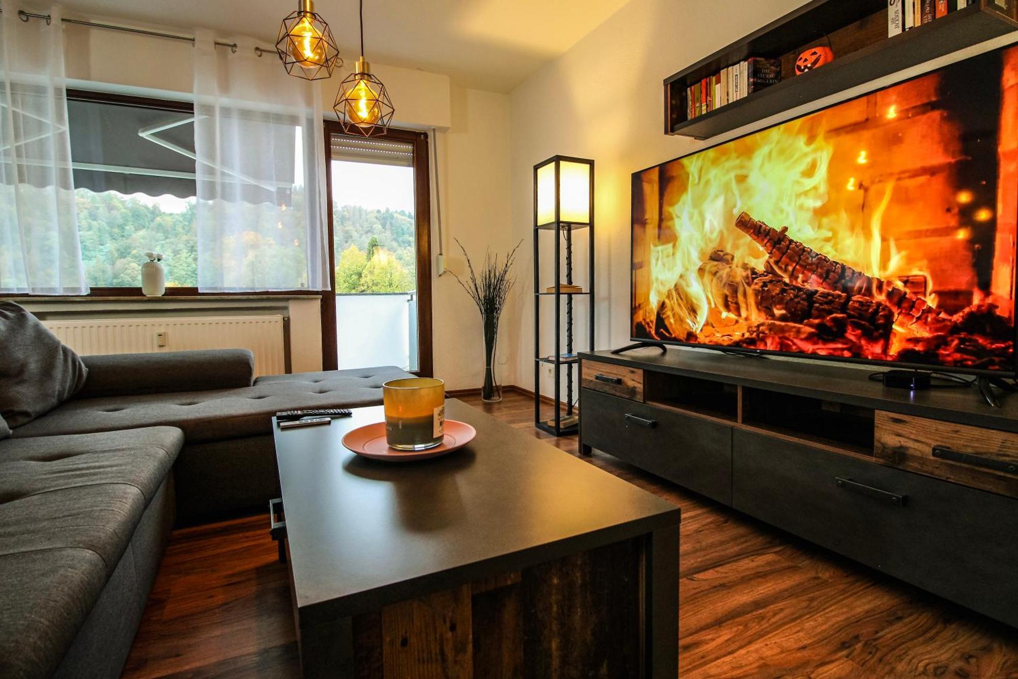 Moderne Fewo Sky Netflix Terrasse Burgblick Boxspringbett Waschtrockner Bullay Kültér fotó
